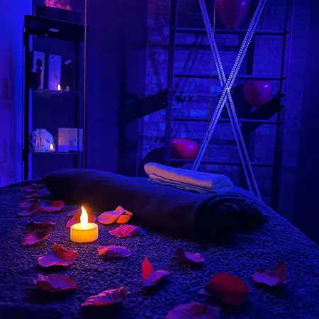 L'alcove Clisson-love Room- Romantique-spa *