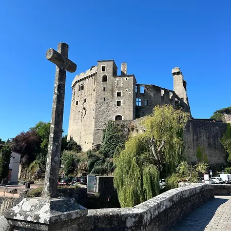 Apartamento L'alcove Clisson-love Room- Romantique-spa